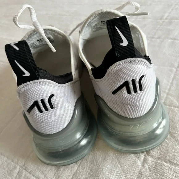 NIKE Air Max 270 youth 4.5 or women’s 6 white /black - Picture 9 of 16